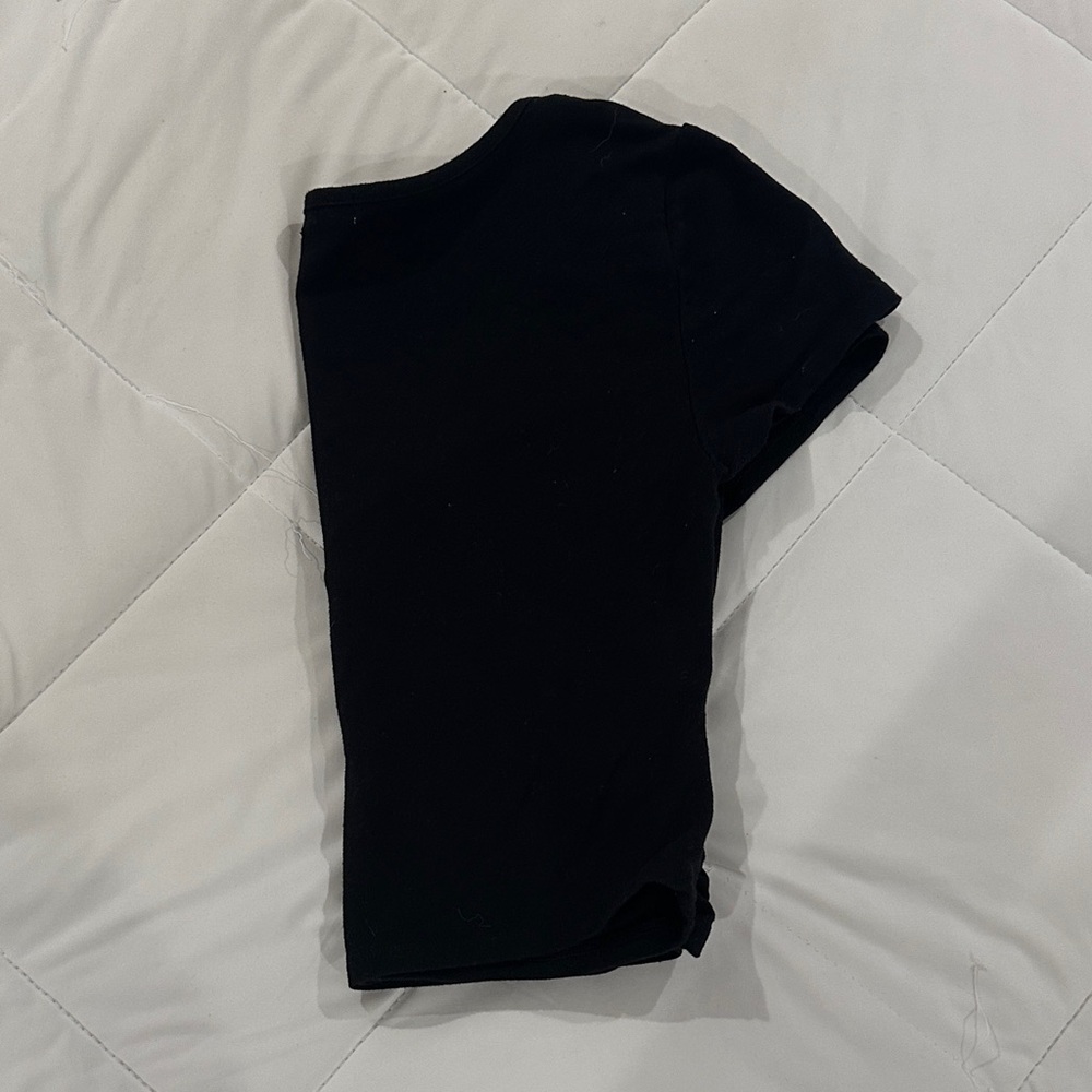 Garage Gabriella V-Neck Tee - Black - Picture 4 of 5